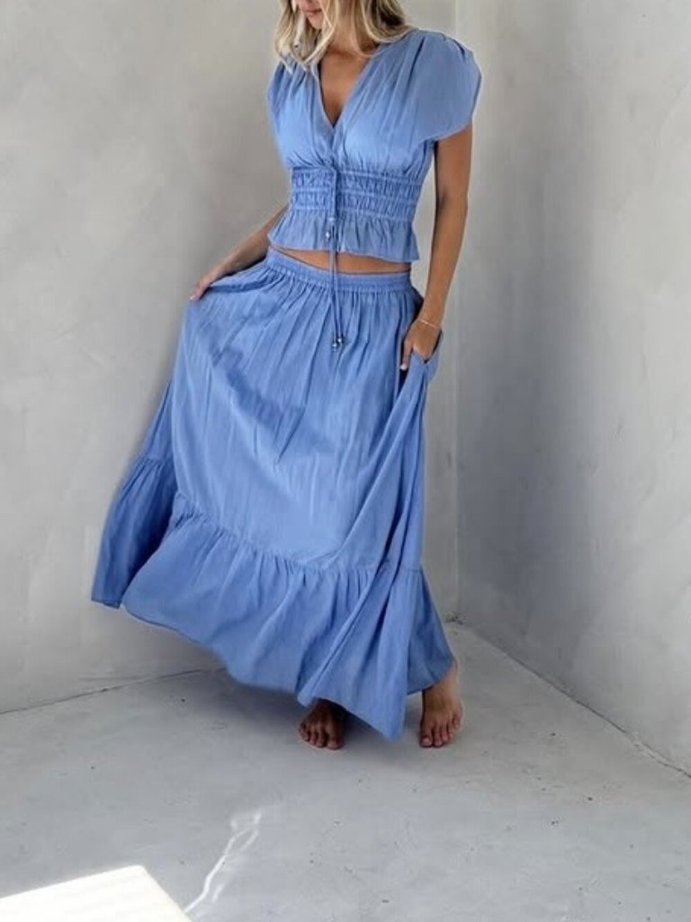 Elan Vicky Women's 2pcs Top & Skirt V-Neck Ruched Maxi, Blue, Top L, Skirt XS